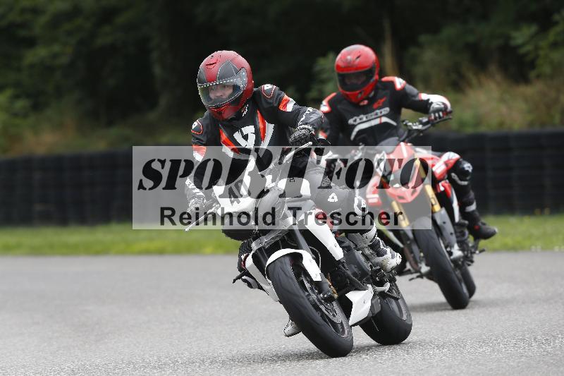/37 28.07.2025 Dunlop Ride und Test Day ADR/Einsteiger gruen/40